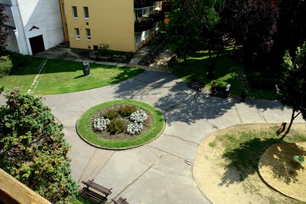 F&M Apartman Apartman Eger Kültér fotó